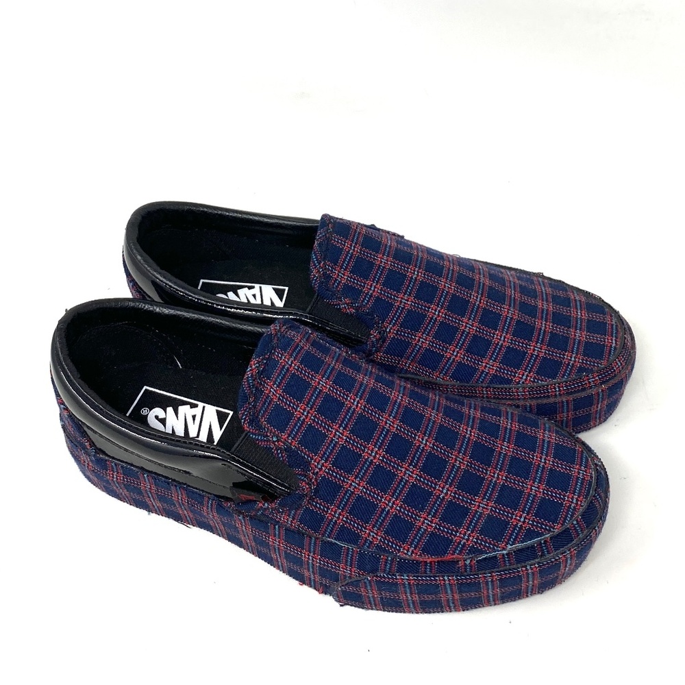 VANS Classic Slip Plaid Black Red Women Low Top Canvas Sneakers Size VN0A3JEZ458 - Picture 2 of 11